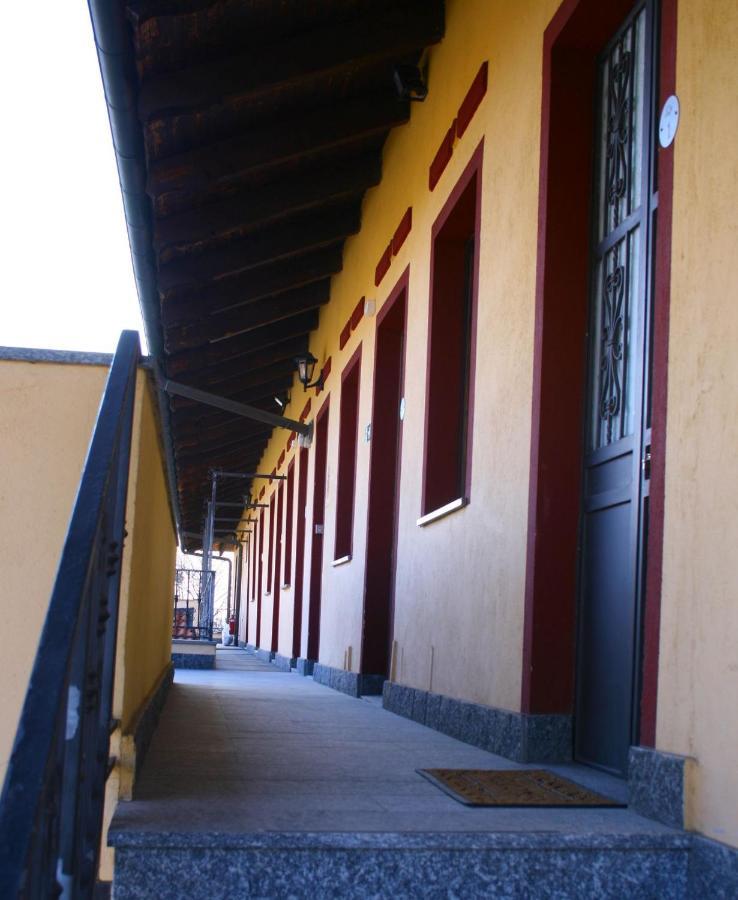 Albergo Vecchio Pavone Borgaro Torinese Exterior foto